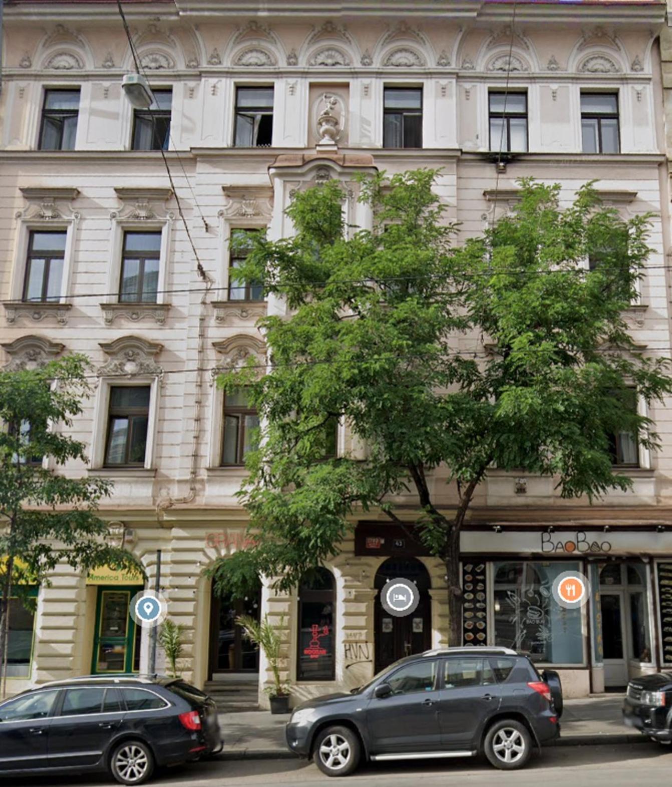 Quite Loft With Balcony And 3 Air Conditioners Praha Exteriér fotografie